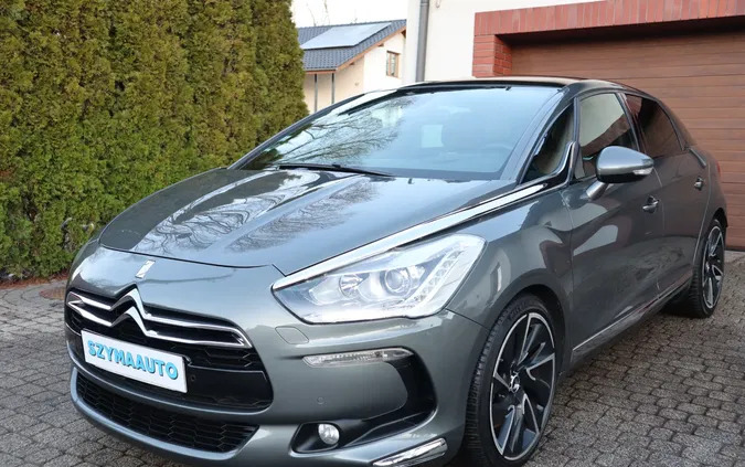 mońki Citroen DS5 cena 44500 przebieg: 158515, rok produkcji 2012 z Mońki